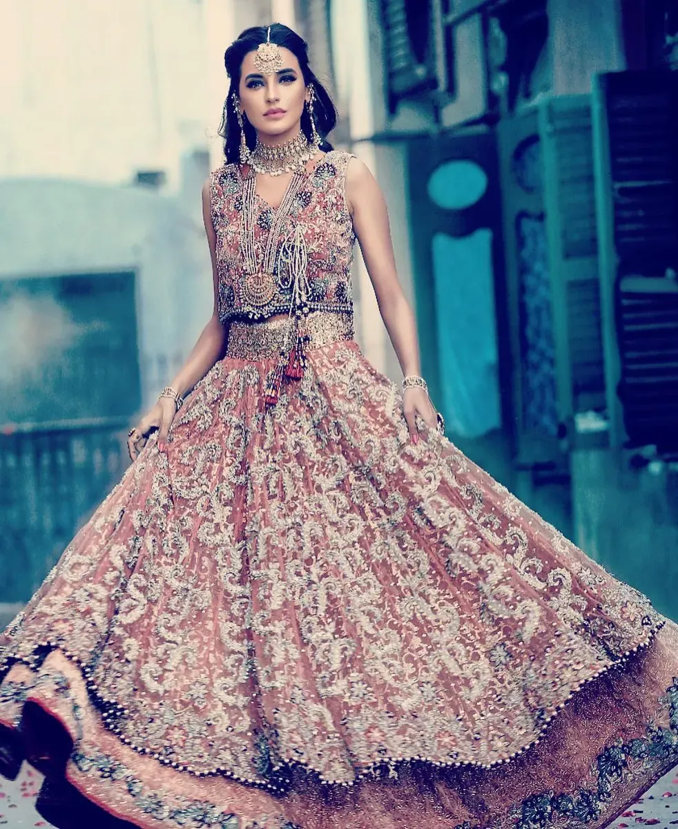 Dulhan Zari by Kashif