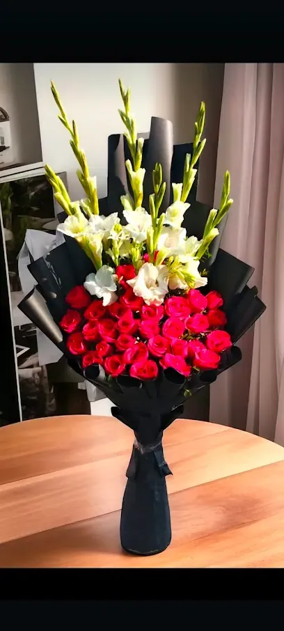 Fresh flowers shop & Farm