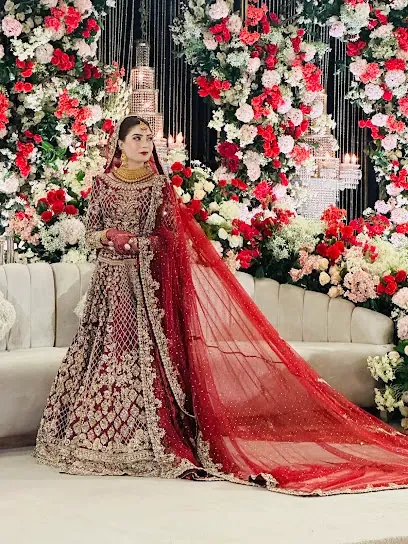 Hadiqa Kiani Salon D Ground