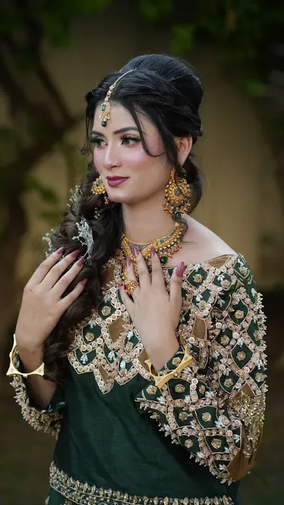 Galaxy Beauty Lounge-Best Bridal Salon & Top Hair Parlor