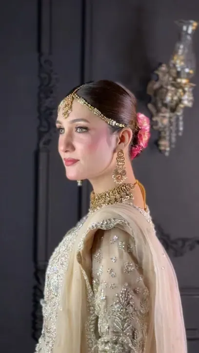 Ivory Salon by Anum Zubair (Nazimabad Branch)