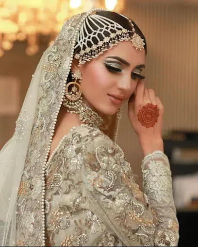 Alle'nora Annie's Signature Salons- Beauty salon Lahore