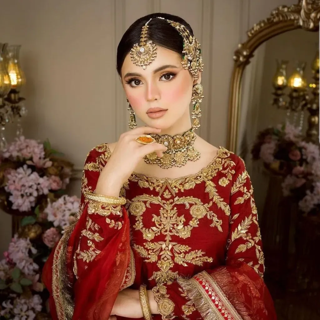 Signature's Studio & Beauty Salon makeup and styling work