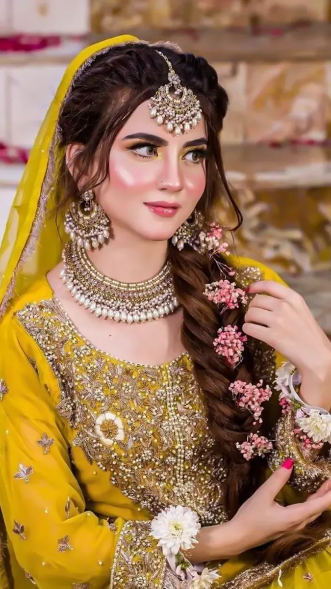 Signature's Studio & Beauty Salon makeup and styling work