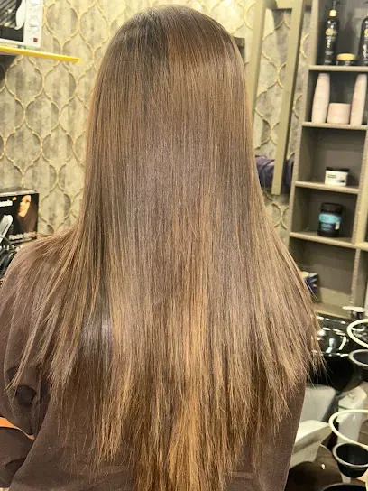 Leeposh Beauty Salon