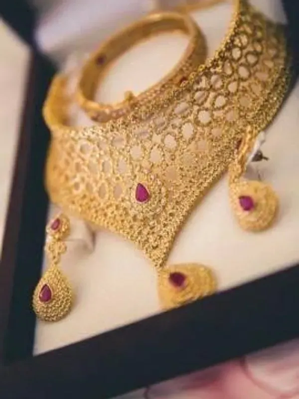 Family jewellers